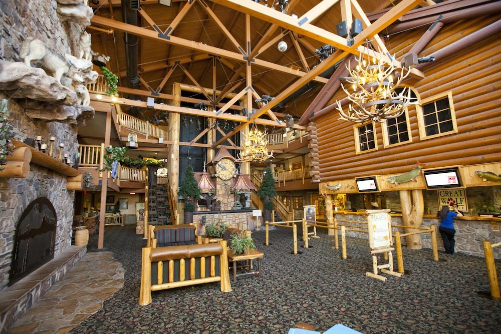 Great Wolf Lodge Traverse City Exterior photo