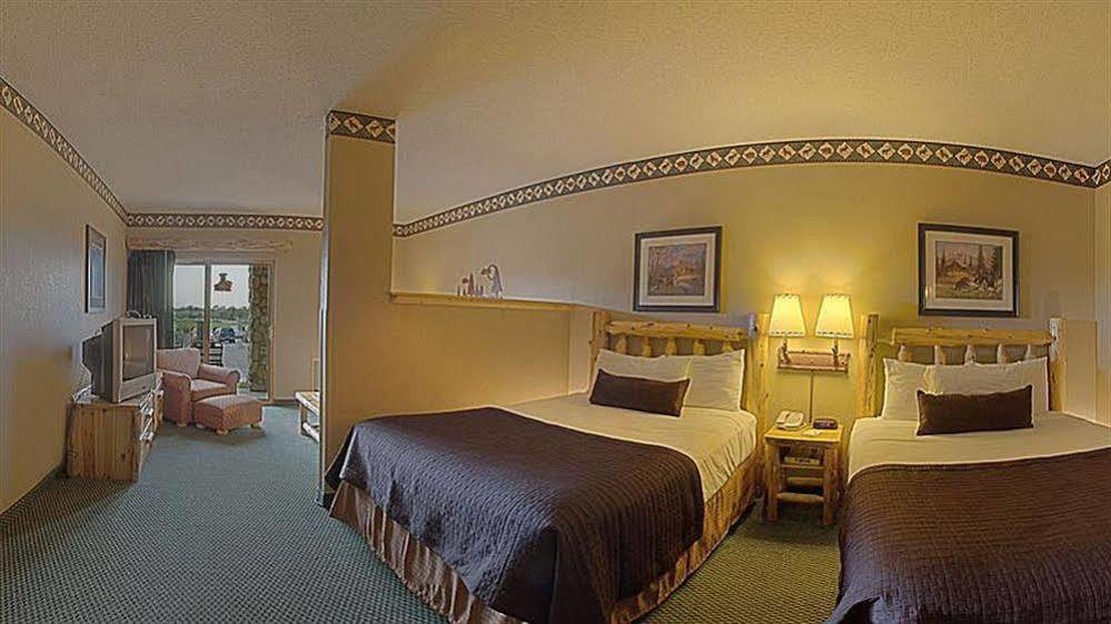 Great Wolf Lodge Traverse City Exterior photo